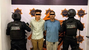 Elementos de la policía de Juárez detuvieron a dos hombres con droga
