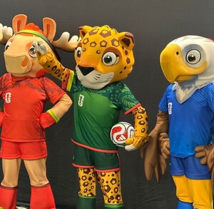 El Gigante de Acero tuvo una probadita de lo que se vivirá en el próximo mes de junio en el 2026 con la visita de las mascotas oficiales para la Copa del Mundo.