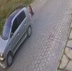 Taxista bajando a joven luego de asaltarla y agredirla sexualmente en Coacalco, Estado de México. Taxista bajando a joven luego de asaltarla y agredirla sexualmente en Coacalco, Estado de México.