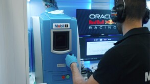 ExxonMobil llegó a la Fórmula 1 desde el primer Gran Premio en 1950, pero en 2017 fortalecieron su alianza con Red Bull.