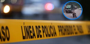 En la imagen se puede ver la cinta amarilla de Policía y a un costado se ve la imagen de un hombre cayendo de su bisicleta y al fondo un camión de carga. En la imagen se puede ver la cinta amarilla de Policía y a un costado se ve la imagen de un hombre cayendo de su bisicleta y al fondo un camión de carga.