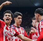 Richard Ledezma y Bryan González en festejo de gol, durante el partido correspondiente a la jornada 13 del torneo Apertura 2025. Richard Ledezma y Bryan González en festejo de gol, durante el partido correspondiente a la jornada 13 del torneo Apertura 2025.