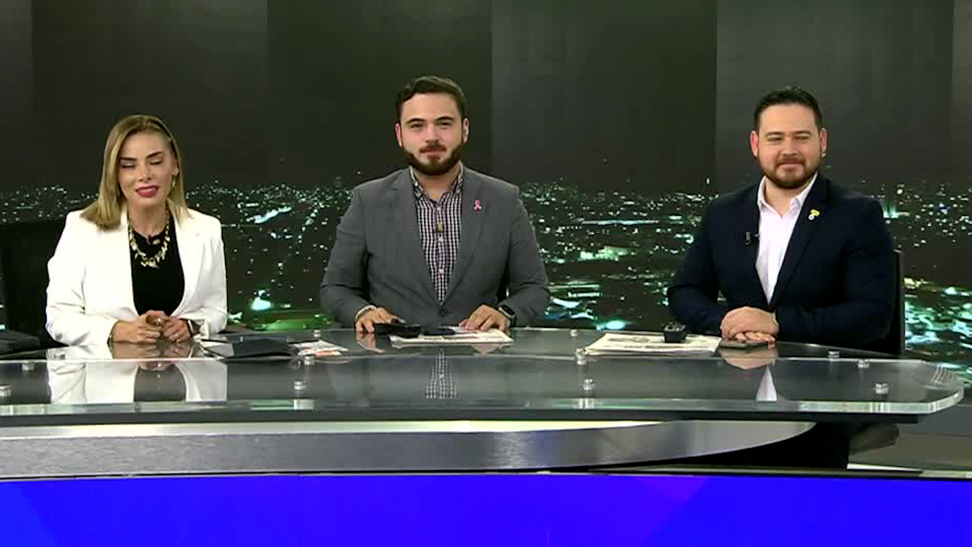 Programa conducido por Zelenny Ibarra, Rubén Carreón y Fernando Robles, sábado 25 de octubre de 2025.