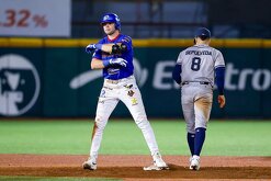 Los Charros de Jalisco vinieron de atrás para completar la barrida sobre los Jaguares en el tercer juego de la serie en la Liga Mexicana del Pacífico.