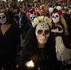 Participantes en desfile de catrinas en Ciudad de México Participantes en desfile de catrinas en Ciudad de México
