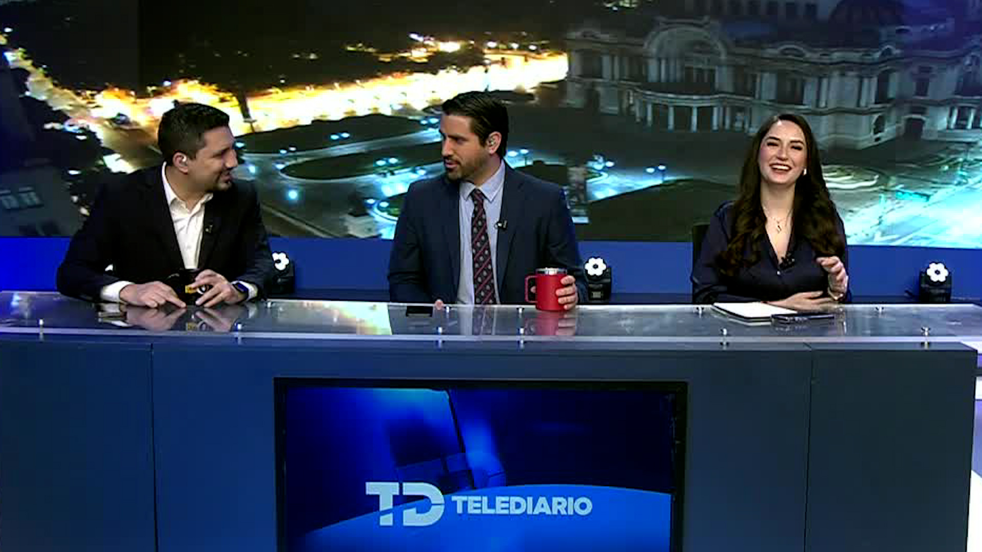 Programa conducido por Joel Valdez y Rodrigo Rico, domingo 26 de octubre de 2025.