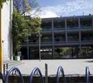 Escuela Nacional Preparatoria 8 UNAM, construida sobre lo que fue La Castañeda Escuela Nacional Preparatoria 8 UNAM, construida sobre lo que fue La Castañeda