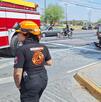 Cuerpos de auxilio sofocan incendio vehicular tras accidente en Escobedo Cuerpos de auxilio sofocan incendio vehicular tras accidente en Escobedo