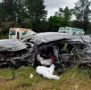 Camión completamente destruido tras caer al vacío en Misiones, Argentina. Camión completamente destruido tras caer al vacío en Misiones, Argentina.