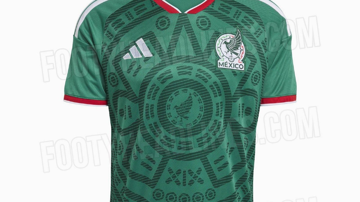 Con un sol azteca en el centro del uniforme, la Selección Mexicana hará homenaje al uniforme utilizado en Francia 98. Con un sol azteca en el centro del uniforme, la Selección Mexicana hará homenaje al uniforme utilizado en Francia 98.