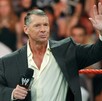 Vince McMahon en un evento de Monday Nigth Raw en el año 2008, cuanto todavía era dueño de WWE. Vince McMahon en un evento de Monday Nigth Raw en el año 2008, cuanto todavía era dueño de WWE.