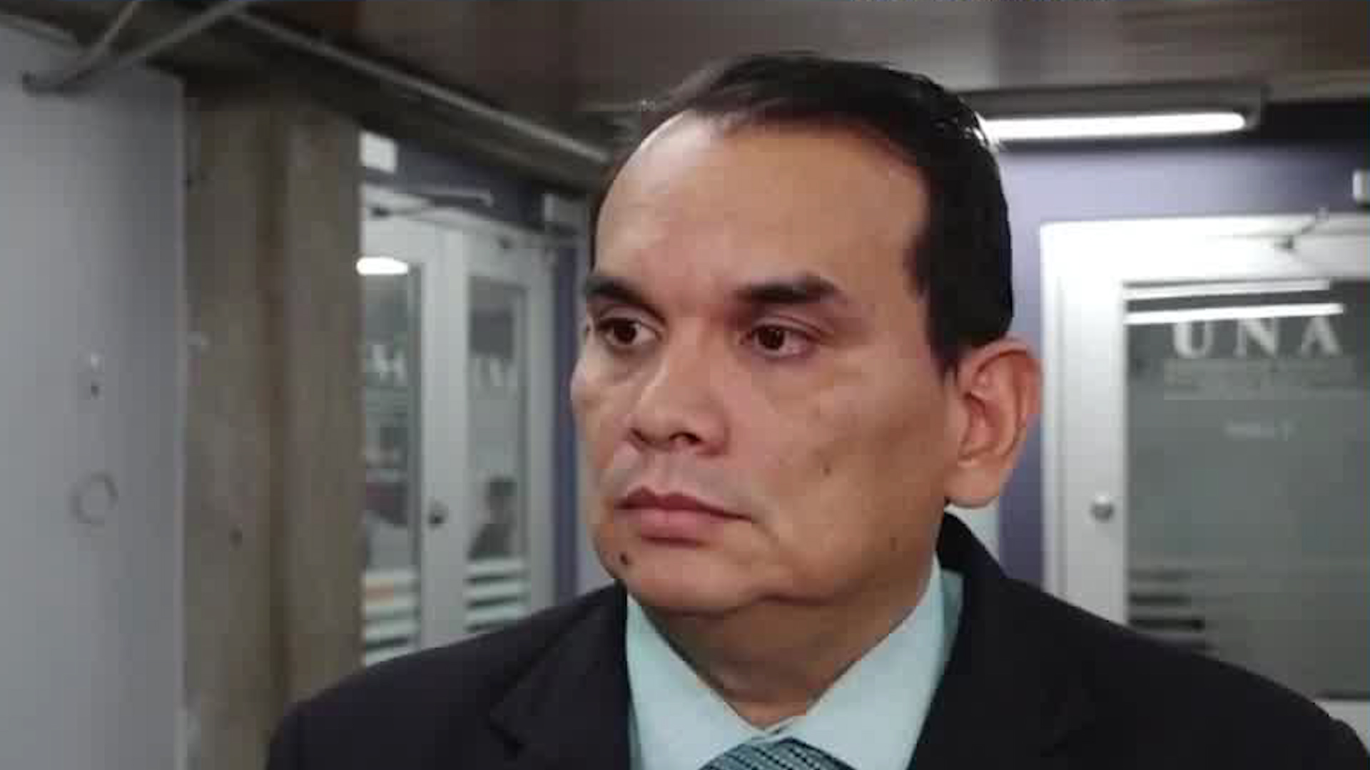 Cada 28 de octubre, miles de creyentes se dan cita en la iglesia de San Hipólito desde tempranas horas de la mañana.