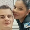 El oficial Natanael Comes en una selfie junto a su expareja Daiana Raquel Da Rosa, a quien le quitó la vida; ambos con uniforme.