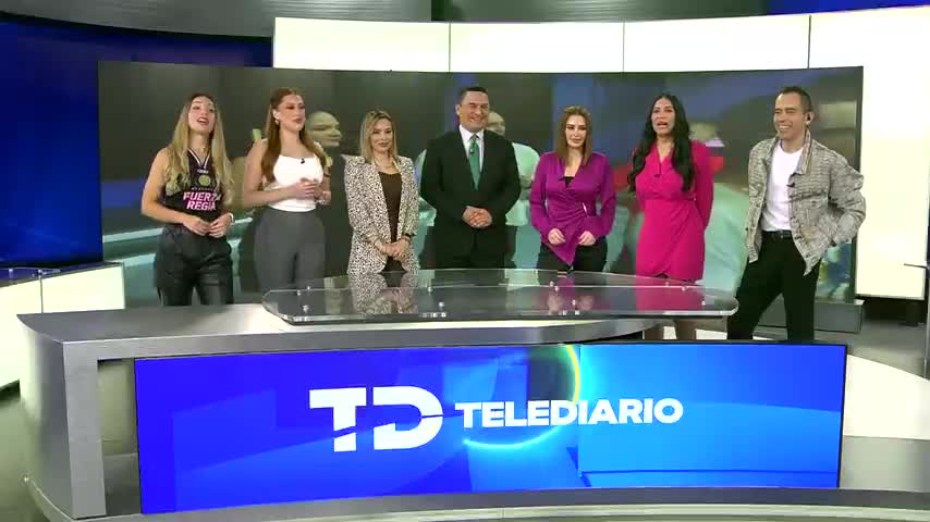 Programa conducido por Josué Becerra, Zelenny Ibarra y Sandra Sandoval, martes 28 de octubre de 2025.