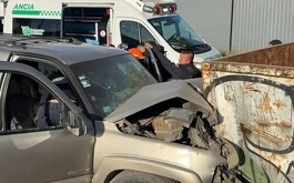 Choque a alta velocidad deja a hombre en estado grave; la vía queda colapsada.