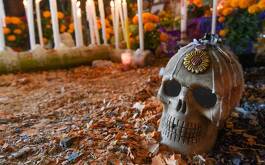 Descube cuándo se pone la ofrenda para fallecidos trágicamente