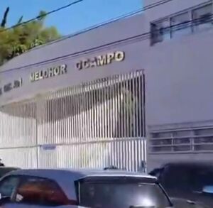 Fachada de la escuela Melchor Ocampo en Atlixco.