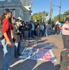 Mitin de estudiantes de la Universidad de Guadalajara frente a la rectoría.
