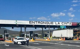 Caseta de entronque La Cinta en Michoacán abierta tras los bloqueos de productores de maíz