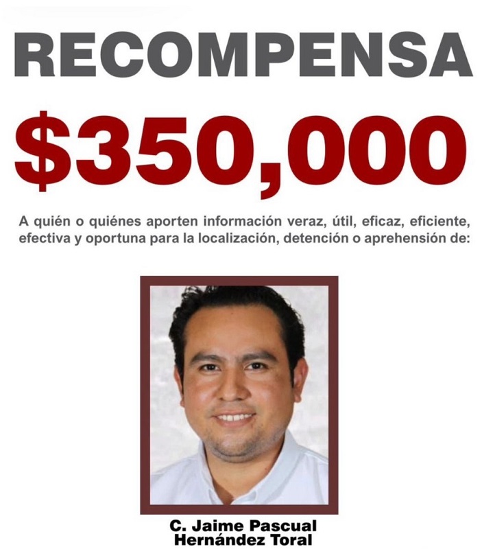 Fotografía de un hombre buscado por la justicia y recompensa por su paredero. Fotografía de un hombre buscado por la justicia y recompensa por su paredero.