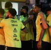 Jugadores de Fuerza Regia motivándose antes del Juego 5 de Final de Zona de la LNBP contra Panteras de Aguascalientes. Jugadores de Fuerza Regia motivándose antes del Juego 5 de Final de Zona de la LNBP contra Panteras de Aguascalientes.