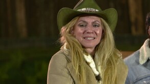 La actriz regiomontana Manola Díez se refirió al distanciamiento que mantiene con la mayoría de sus hermanos en la Granja VIP.