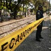 Policías acordonan lugar donde hombre fue asesinado luego de que le arrebataran su mochila en Azcapotzalco. Policías acordonan lugar donde hombre fue asesinado luego de que le arrebataran su mochila en Azcapotzalco.