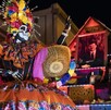 En el desfile del Día de Muertos en Querétaro participan personas disfrazadas de catrinas. En el desfile del Día de Muertos en Querétaro participan personas disfrazadas de catrinas.