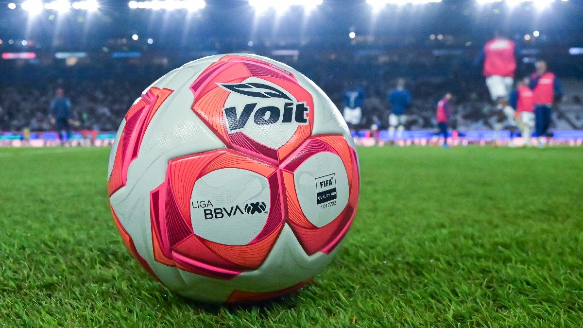 Tras el paso de 16 jornadas, aún no hay un líder claro, por lo que en la última jornada, más de 2 equipos buscarán quedarse con la cima.