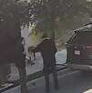 Video de mujer agredida por pareja en Cumbres Mediterráneo en Monterrey