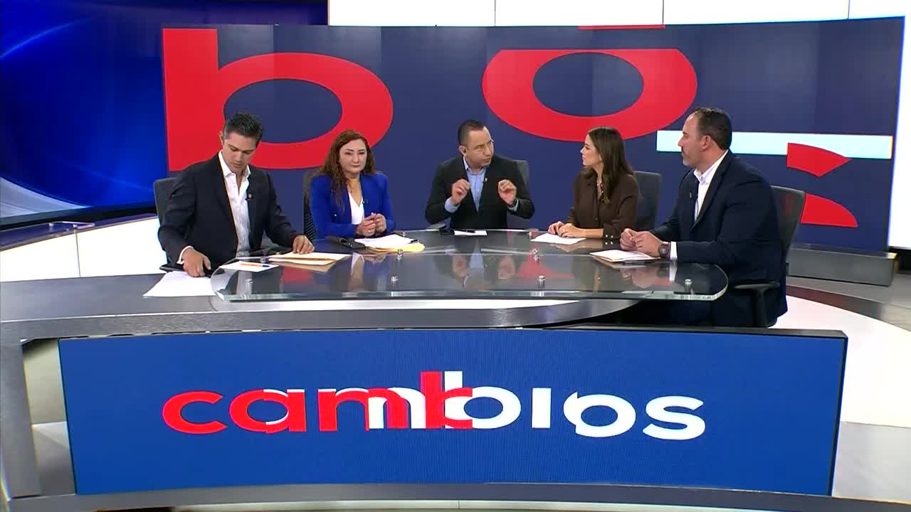 Programa conducido por Víctor Martínez, domingo 2 de noviembre de 2025.