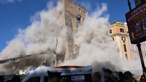 Edificio medieval sufre derrumbe en Italia.