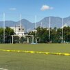Hombre muere en cancha de futbol