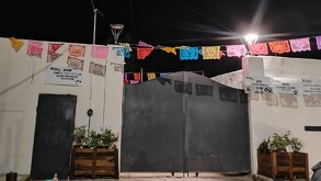 Una acalorada disputa registrada la tarde de este sábado en las inmediaciones del Panteón Número 2 de Torreón culminó con la detención de cuatro personas.