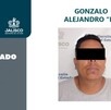 Ficha de vinculación a proceso con la foto del presunto ladrón usando una playera gris tras ser detenido por la Fiscalía de Jalisco