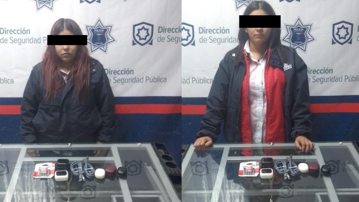 Dos mujeres detenidas por medio de la Dirección de Seguridad Pública por los objetos sustraídos.