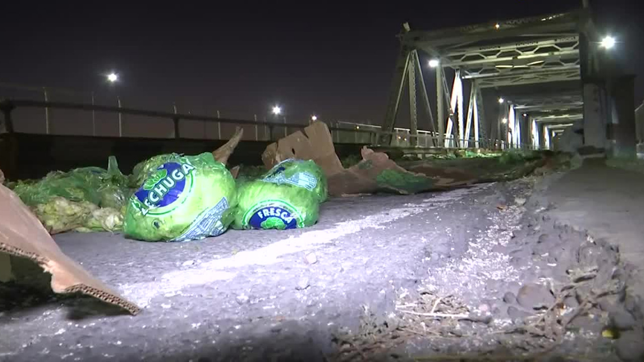 El reportero Enrique Torres de Telediario, dio a conocer cómo ocurrieron los hechos y las imágenes del desastre que hay en el cruce de Torreón-Gómez Palacio.