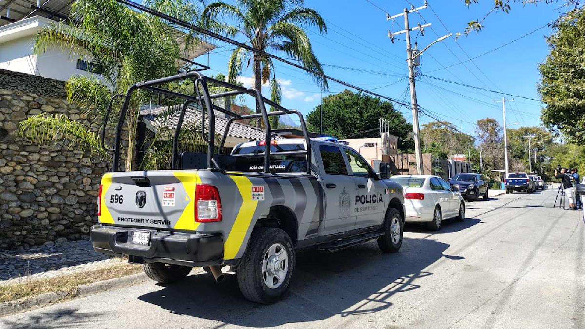 Los hombres armados despojaron a la familia de más de 70 mil pesos y después escaparon a bordo de un automóvil, sin embargo, después fueron detenidos.