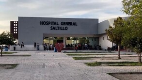 Testigos indicaron que la camioneta no se detuvo tras el incidente, por lo que otros automovilistas se encargaron de auxiliarlo y trasladarlo al Hospital Genera
