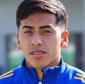 Chicha Sánchez durante un entrenamiento con Tigres en el CET previo a la jornada 17 donde será titular ante Atlético San Luis.