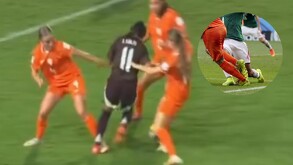 Momento exacto de la jugada en donde se pedía penal a favor de las mexicanas a minutos finales del encuentro contra Holanda.