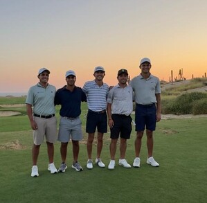Raúl Pereda, Emilio González, Alejandro Madariaga, Omar Morales y Emilio Gil, representantes mexicanos en el World Wide Technology Championship 2025.