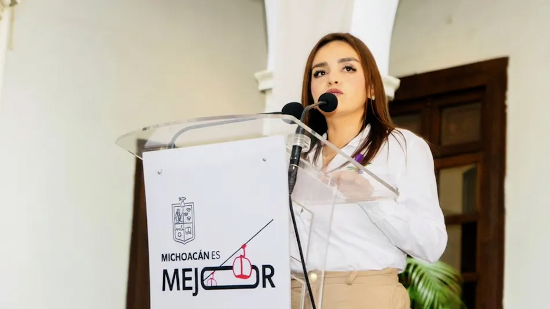 La mandataria promete seguir los pasos de Manzo en la lucha contra el crimen organizado en el municipio.