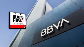Fachada de una sucursal de BBVA.