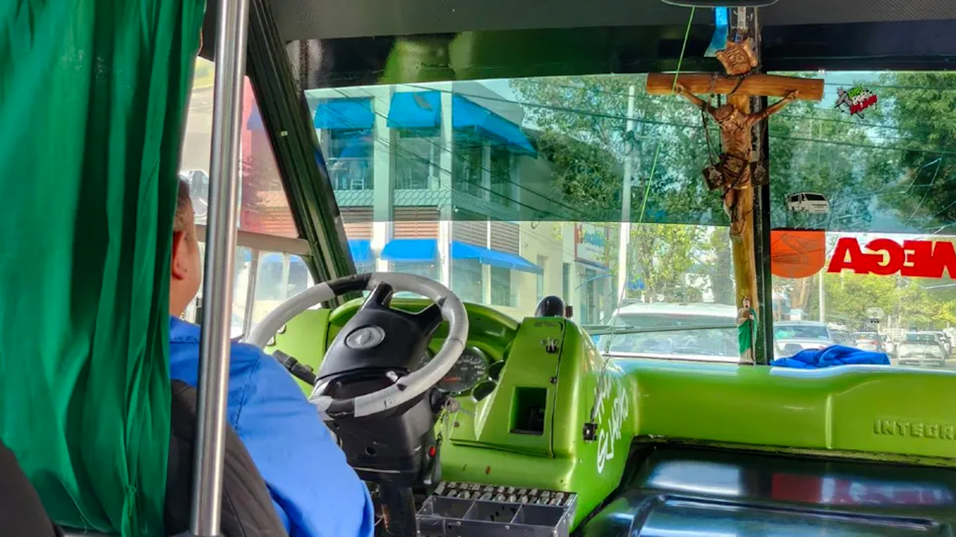 Usuarios señalan que las demandas de los transportistas no son congruentes con el estado de los vehículos que manejan.