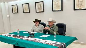 Rueda de prensa con el presidente de la Unión Ganadera, Noel Ramírez Mejía