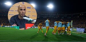 Guido Pizarro en conferencia de prensa y jugadores de Tigres celebrando un gol