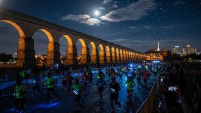 Se espera que cientos de personas participen en la Carrera Nocturna 2025 en Querétaro.