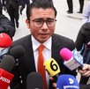 Félix Arratia, alcalde de Juárez, hablando con la prensa