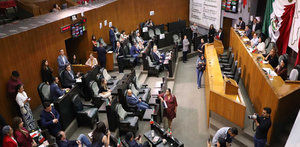 Durante la Glosa del Cuarto Informe de Gobierno, la COCRI sesionó para autorizar un incremento presupuestal del 7.6 por ciento para el Congreso.